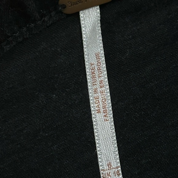 Free People skirt - Picture 2 of 2